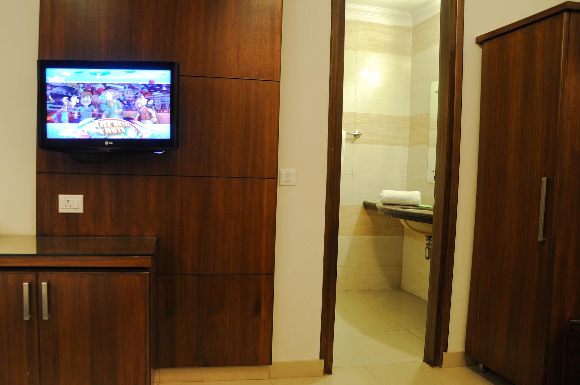 Hotel Vanson Villa - Near Connaught Place New Delhi Exterior photo