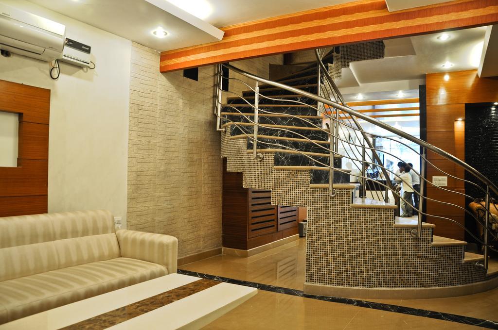 Hotel Vanson Villa - Near Connaught Place New Delhi Exterior photo