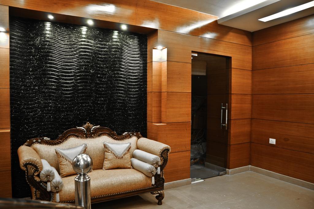 Hotel Vanson Villa - Near Connaught Place New Delhi Exterior photo